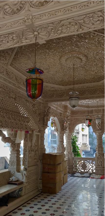 Shri Kunthunath Jain Shwetamber Mandir, Somanath Society, Umra Gam, Athwa, Surat (Gujarat) image 2
