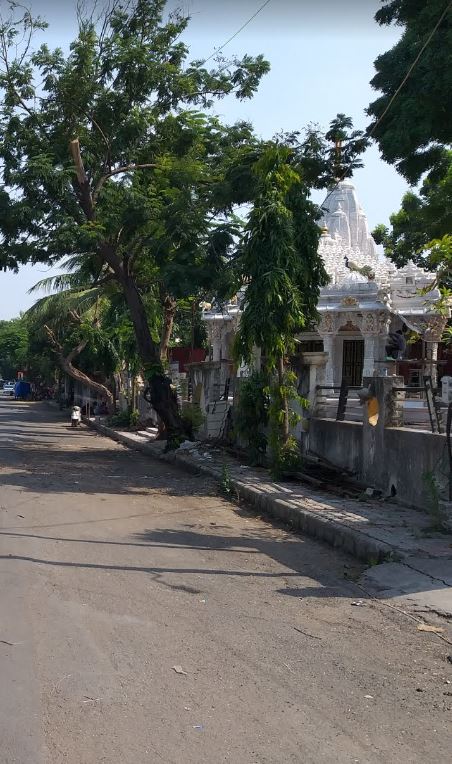 Shri Munisuvratnath Jain Shwetamber Mandir, Umra Gam, Athwa, Surat (Gujarat) image 1