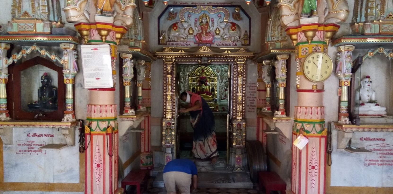 Shri Dadawadi Jain Derasar, Zampa Bazar, Mahidharpura, Begampura, Surat (Gujarat) image 3