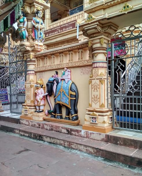 Shri Sambhavnath Jain Jinalaya, Ramkrishna Society, Shivnagar Society, Varachha, Surat (Gujarat) image 2
