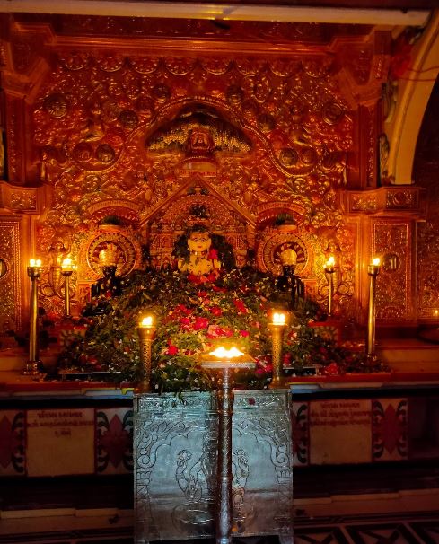 Shri Sambhavnath Jain Jinalaya, Ramkrishna Society, Shivnagar Society, Varachha, Surat (Gujarat) image 4