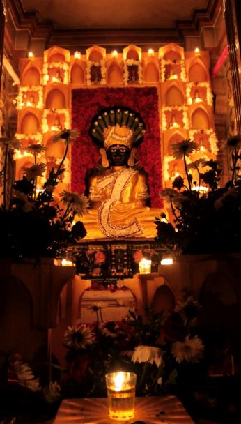 Shri Shankeshwar Parshvnath Jain Derasar, Swastik Society, Green Park Society, Trikam Nagar, Varachha, Surat (Gujarat) image 1