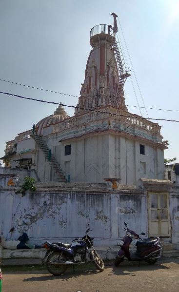 Shri Dharmnath Bhagwan Jain Derasar, Variav, Surat (Gujarat) image 2
