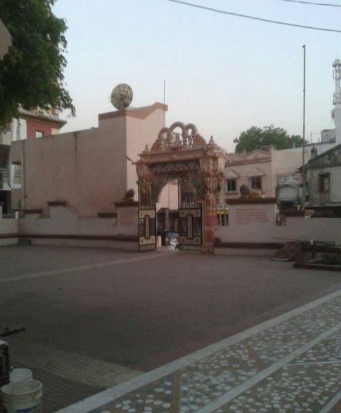 Shri Rishabhdev Jain Shwetamber Mandir, Main Bazaar, Kathor, District - Surat (Gujarat) image 1