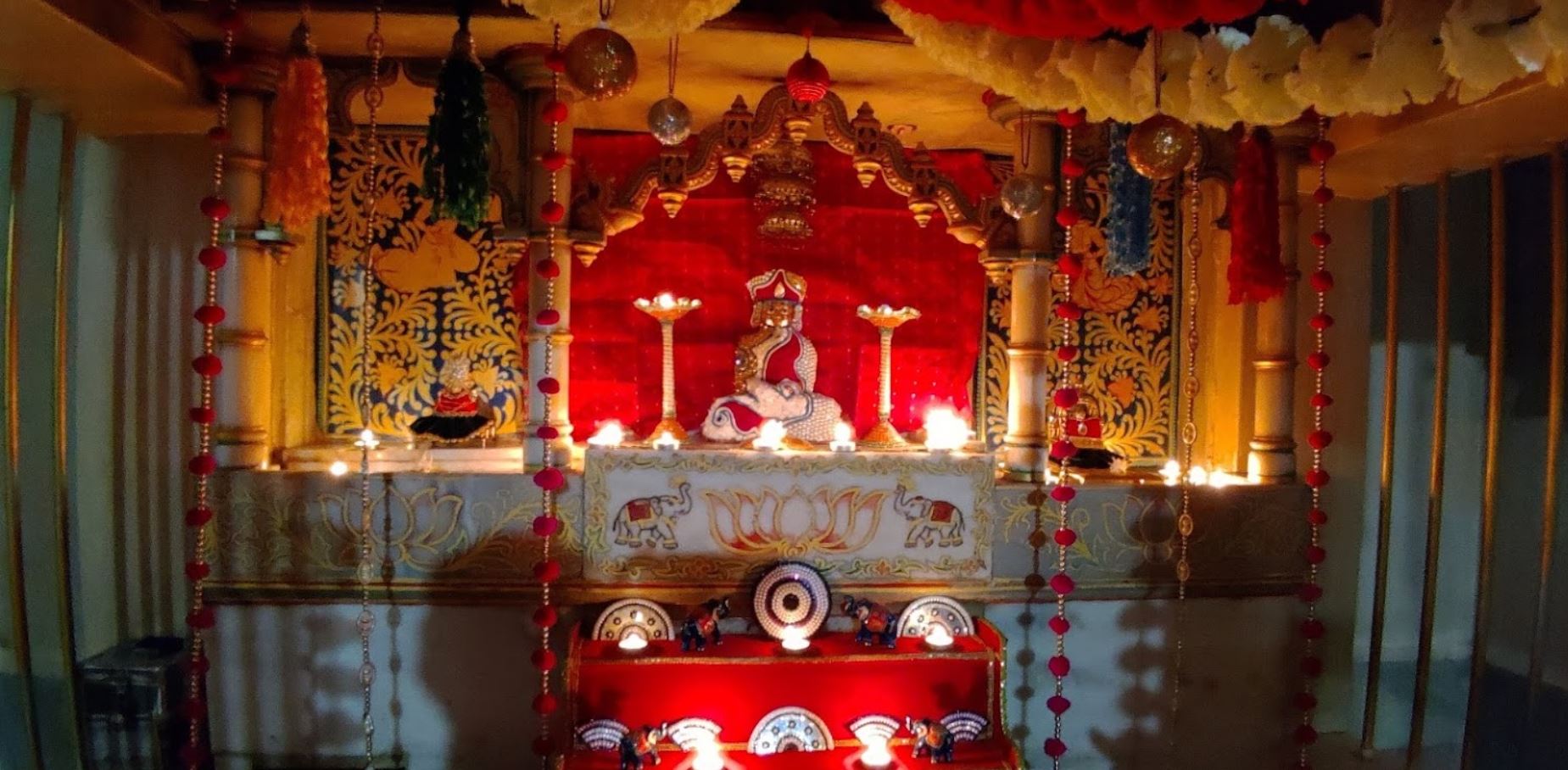 Shri Naminath Jain Shwetamber Mandir, Kamrej - Bhairav Road, Kamrej, District - Surat (Gujarat) image 1