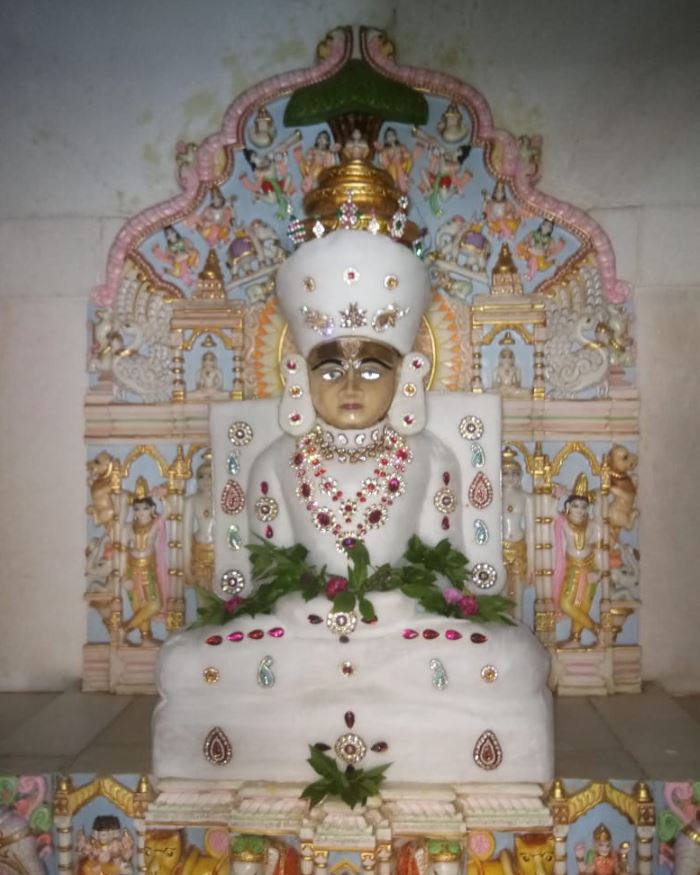 Shri Munisuvrat Swami Jinalaya, Bodhan, Mandvi, District - Surat (Gujarat) image 2