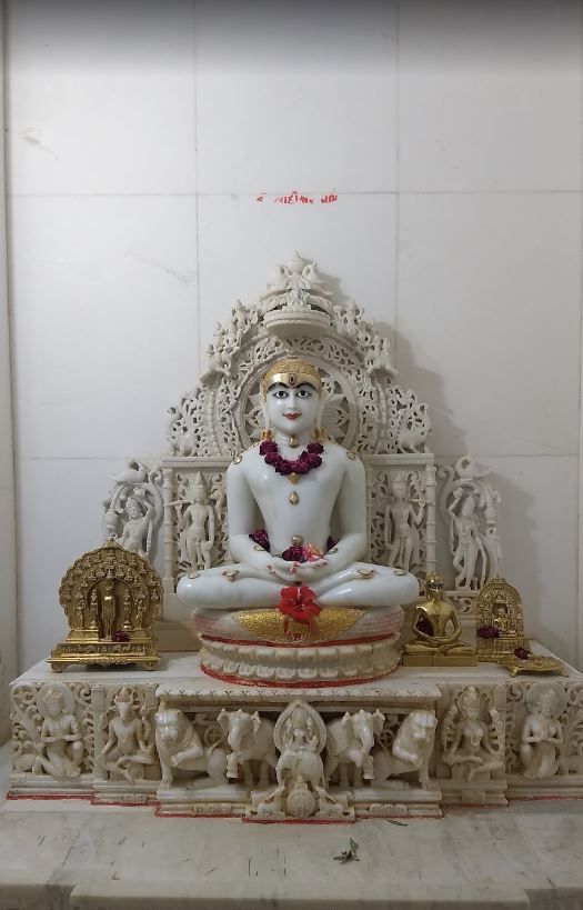 Shri Sambhavnath Swami Jain Derasar, Nana Bazaar, Vallabh Vidyanagar, Anand (Gujarat) image 5