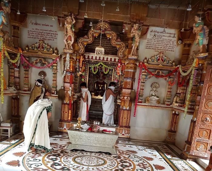 Shri Kalikund Parshvnath Jain Derasar, Kalikund Nagar, Anand (Gujarat) image 2
