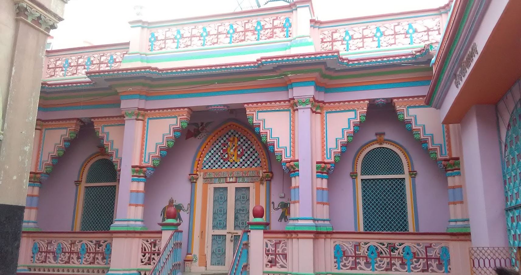 Shri Shantinath Swami Jain Derasar, Dhanjisha ni Pol, Khambhat, District - Anand (Gujarat) image 2
