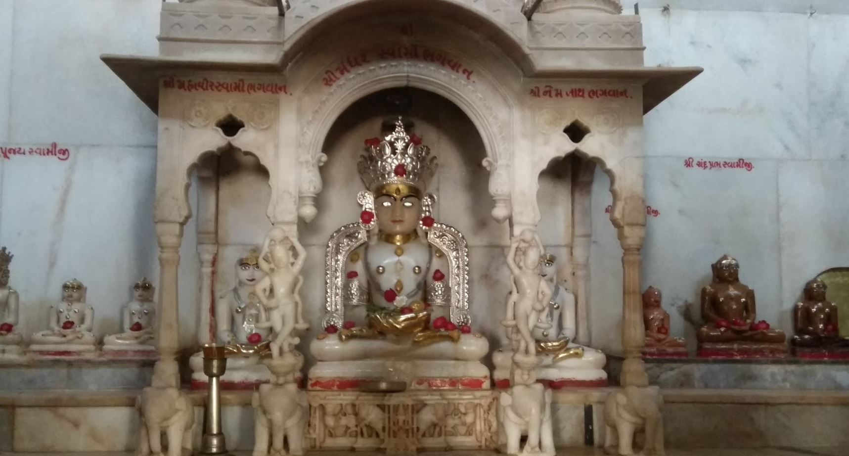 Shri Simandhar Swami Jain Derasar, Kharwado, Lambi Oty, Khambhat, District - Anand (Gujarat) image 1