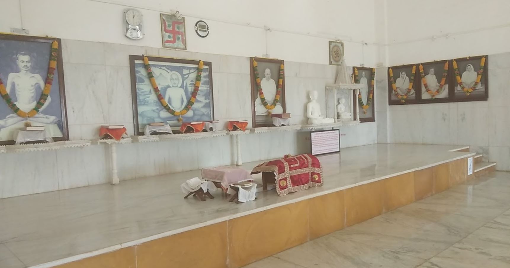 Shri Chandraprabhu Bhagwan Digamber Jain Mandir, Tithal, District - Valsad (Gujarat) image 3