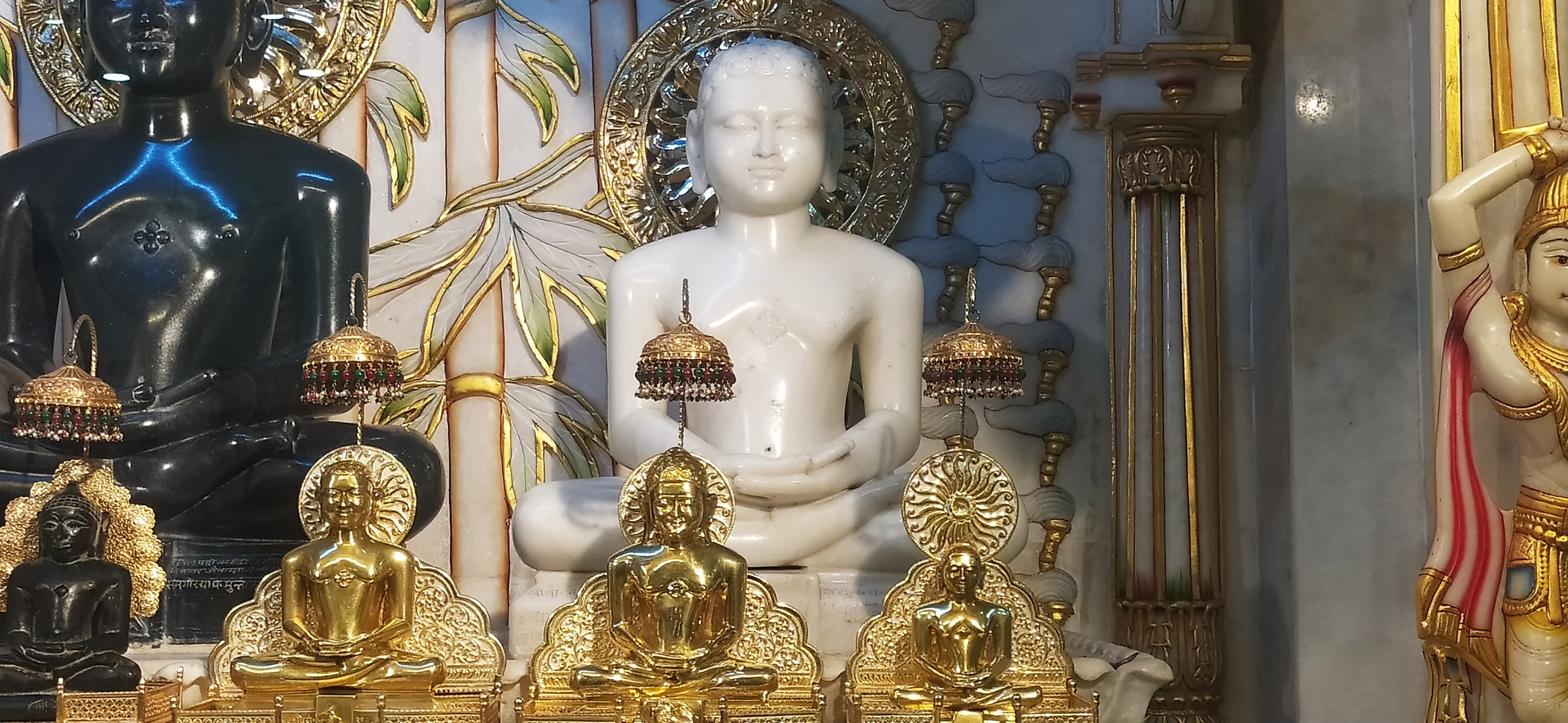 Shri Digamber Jain Bada Mandir, Fancy Bazar, Guwahati, District-Kamrup Metropolitan (Assam) image 3