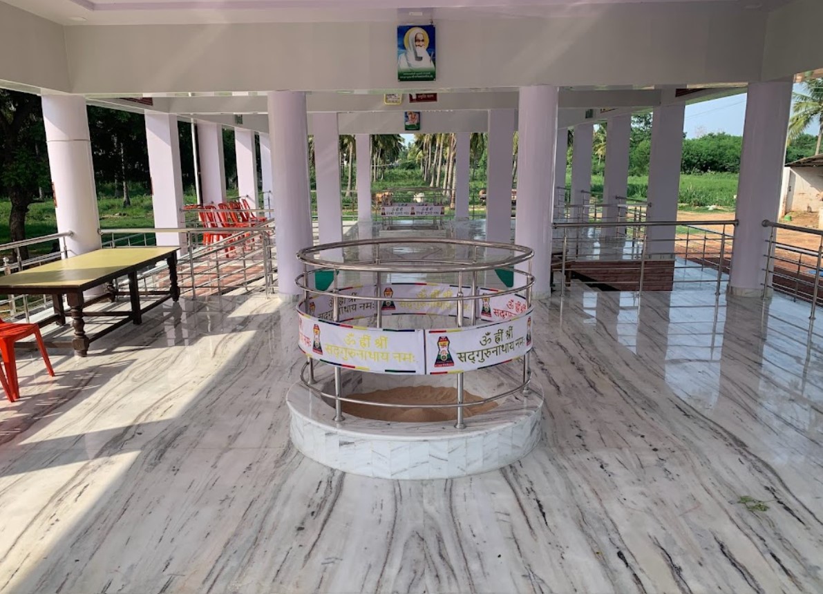 Ghor Tapasvi Guru Ganesh Marudhar Keshari Mishri Smritidham, Shri Guru Ganesh Gaushala , G.N.T .Road,  Sullurupeta, District - Tirupati (A.P.) image 3