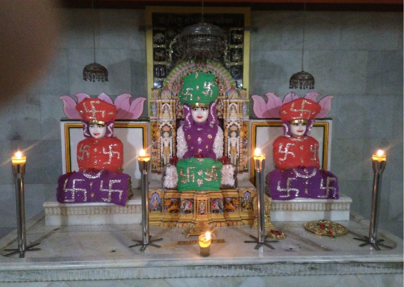 Shri Shwetamber Jain Derasar, Chanod, Vapi, District - Valsad (Gujarat) image 1