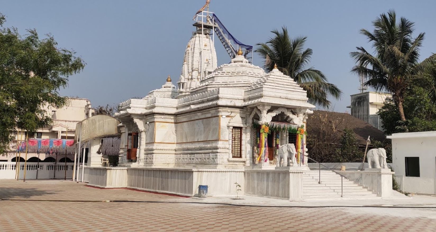 Shri Munisuvrat Swami Chomukhi Jinalaya, Koparli, District - Valsad (Gujarat) image 1