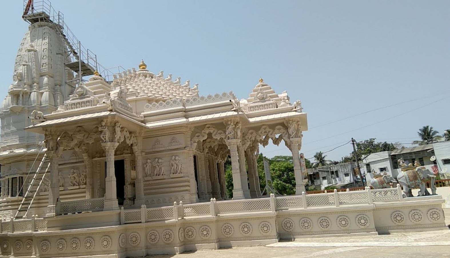 Shri Vasupujya Shwetamber Jain Mandir, GIDC Colony, Umbergaon, District - Valsad (Gujarat) image 2