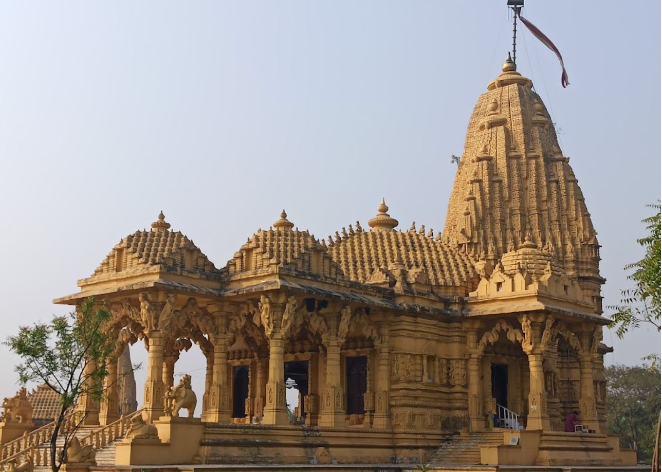 Shri Simandhar Swami Jain Tirth, Nandigam, Bhilad, District - Valsad (Gujarat) image 2