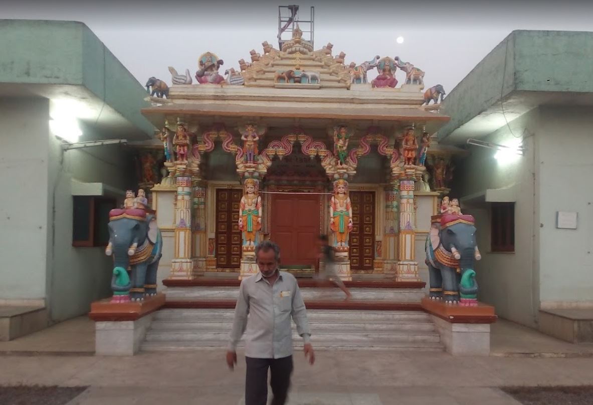 Shri Parshvnath Jain Derasar, Bhathi Karambeli, District - Valsad (Gujarat) image 1