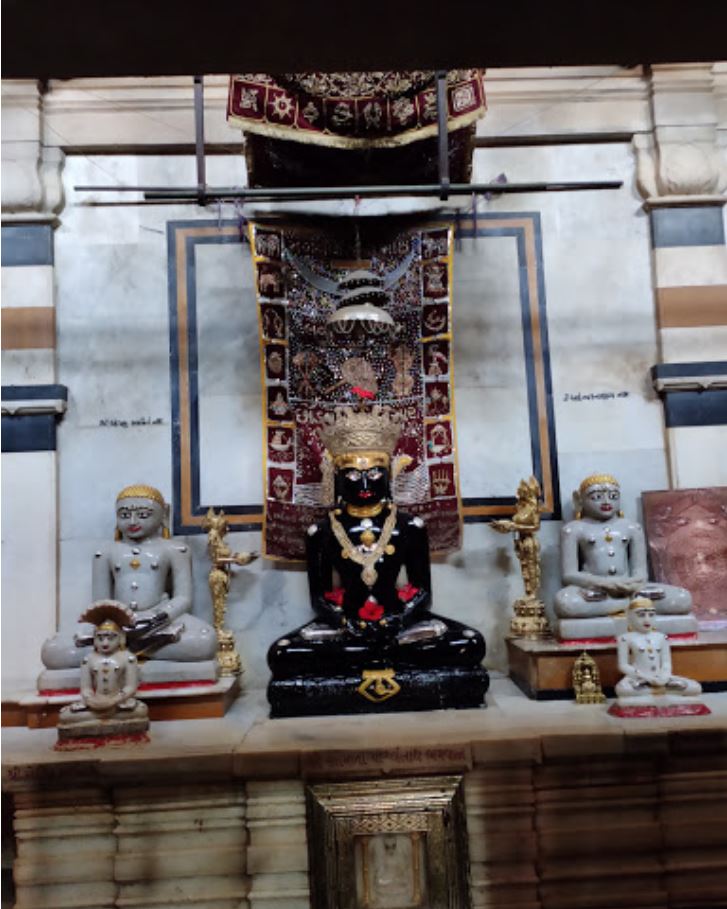 Shri Shaymla Parshvnath Shwetamber Jain Mandir, Dabhoi, District - Vadodara (Gujarat) image 1