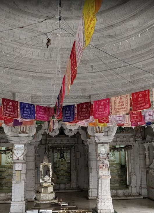 Sumandeep Jain Shwetamber Mandir, Kamlapura, District - Vadodara (Gujarat) image 4
