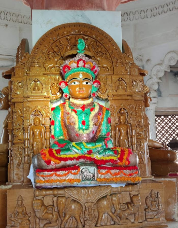 Shri Mahaveerpuram Jain Tirth, Moti Moldi, District - Surendranagar (Gujarat) image 2
