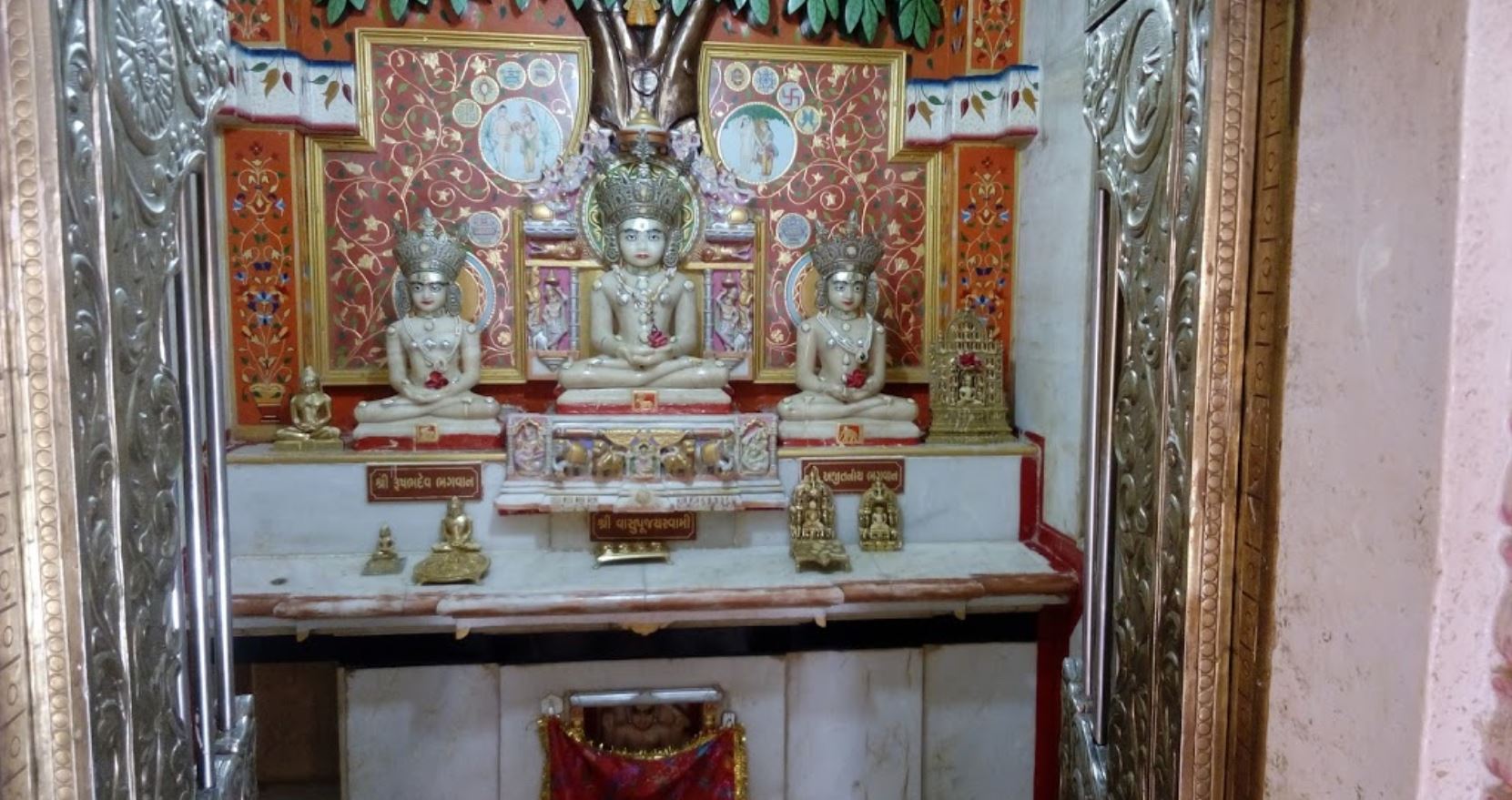 Shri Vasupujya Swami Jain Derasar, Sudamda, District - Surendranagar (Gujarat) image 1
