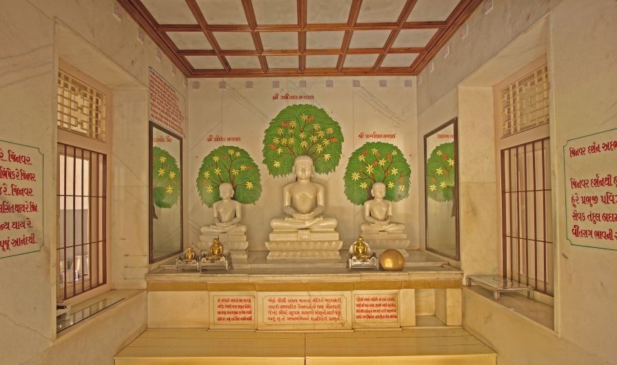 Shri Rushabh Dev Digamber Jain Mandir, Jorawarnagar, Surendranagar (Gujarat) image 4