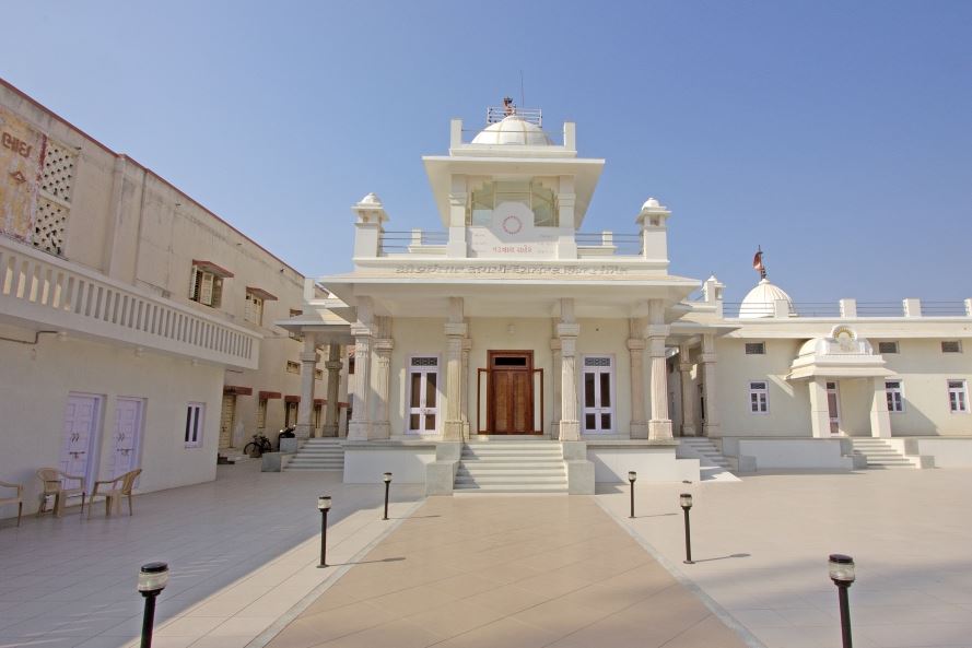 Shri Vardhman Swami Digamber Jain Mandir, Wadhwan, Surendranagar (Gujarat) image 2