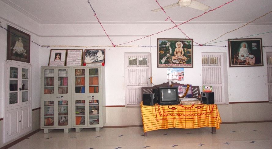 Bhagwan Shri Parshvnath Digamber Jain Mandir, Limbdi, District - Surendranagar (Gujarat) image 6