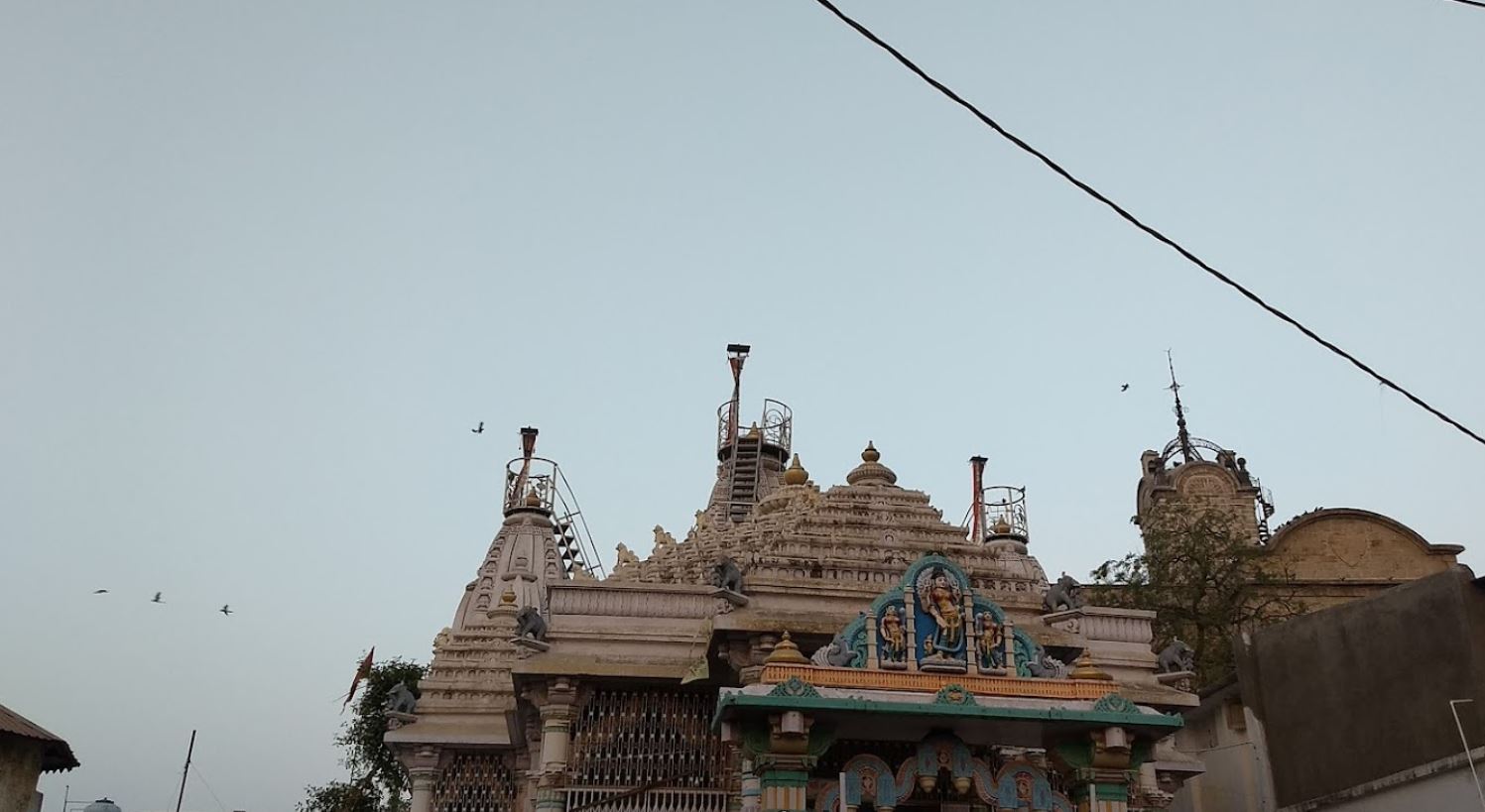 Shri Shantinath Jain Shwetamber Mandir, Limbdi, District - Surendranagar (Gujarat) image 5