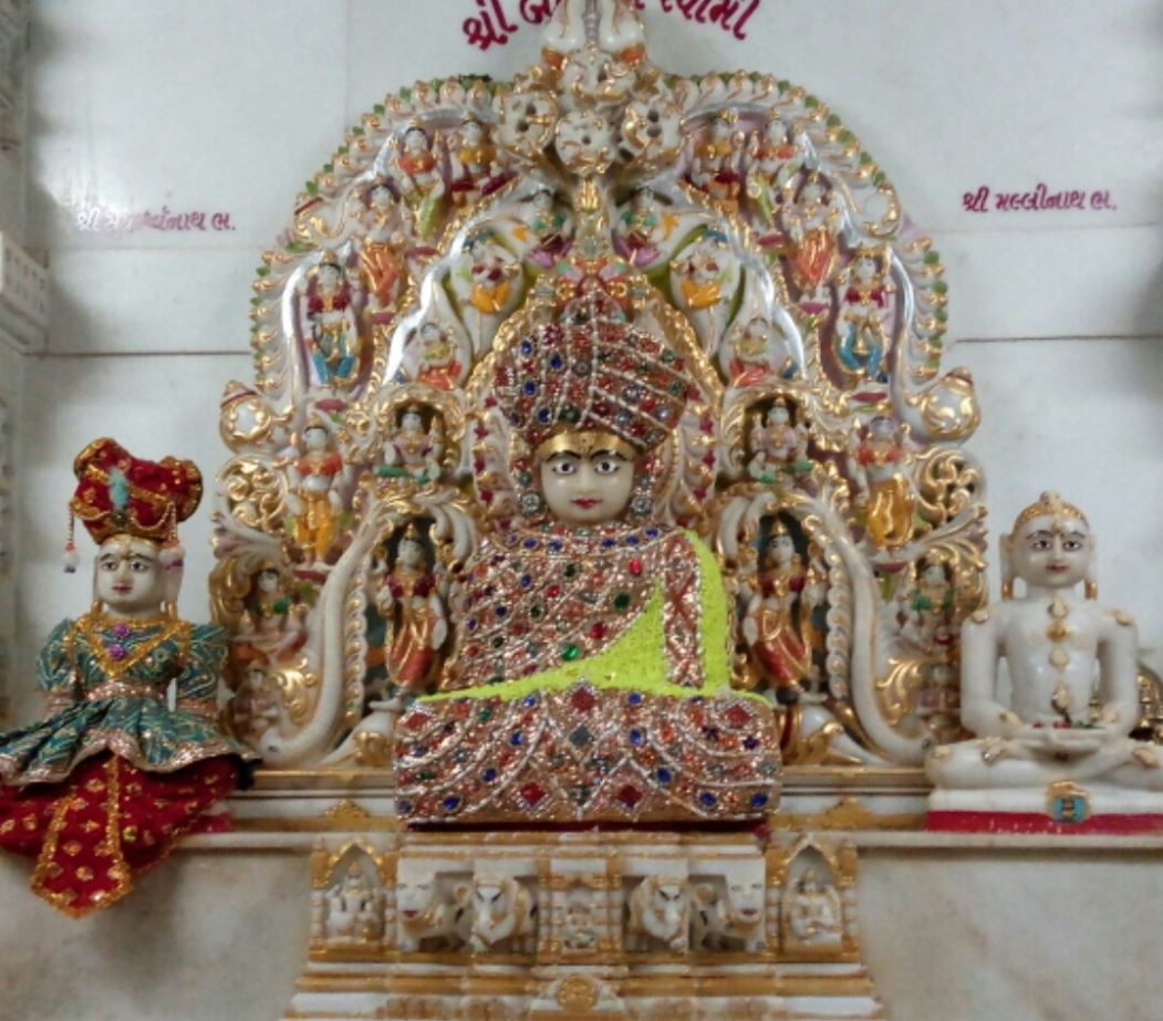 Shri Bahujinswami Jain Shwetamber Mandir, Limbdi, District - Surendranagar (Gujarat) image 3