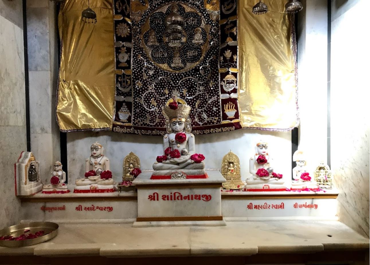 Shri Shantinath Bhagwan Jain Derasar, Mehtapura, Himatnagar, District - Sabar Kantha (Gujarat) image 1