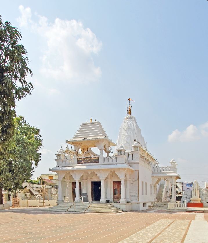 Shri Mahaveer Swami Digamber Jain Mandir, Mahavirnagar, Himatnagar, District - Sabar Kantha (Gujarat) image 1