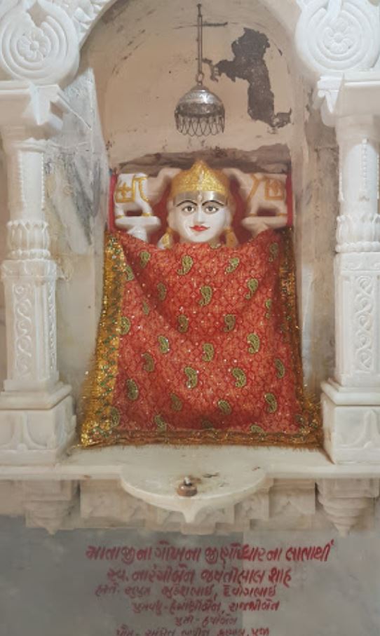 Shri Kunthunath Jain Shwetamber Mandir, Ilol, District - Sabar Kantha (Gujarat) image 4