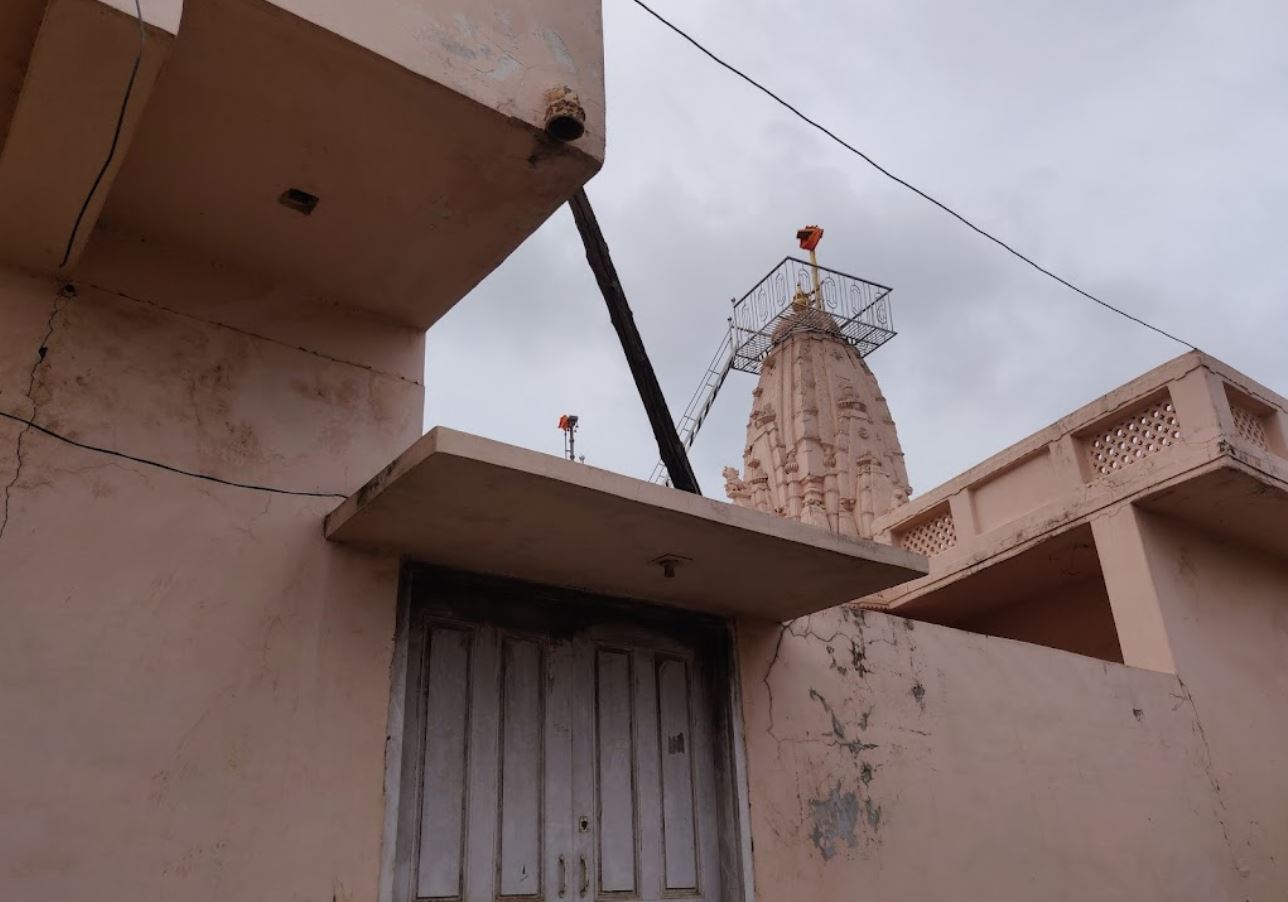 Shri 1008 Chandraprabhu Digamber Jain Mandir, Ujediya, District- Sabar Kantha (Gujarat) image 2