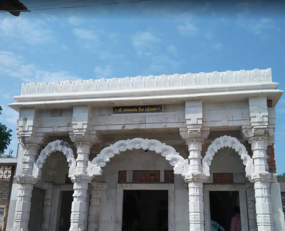 Shri Sambhavnath Jain Derasar, Jaliyano Math, District - Gandhinagar (Gujarat) image 1