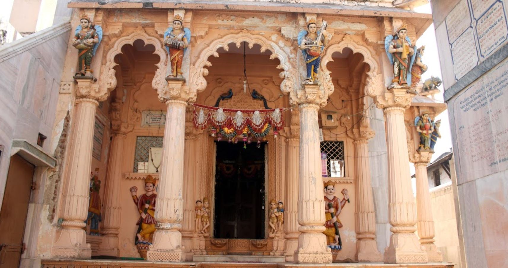 Shri Adishwar Bhagwan Jain Shwetamber Mandir, Dharisana, District - Gandhinagar (Gujarat) image 2