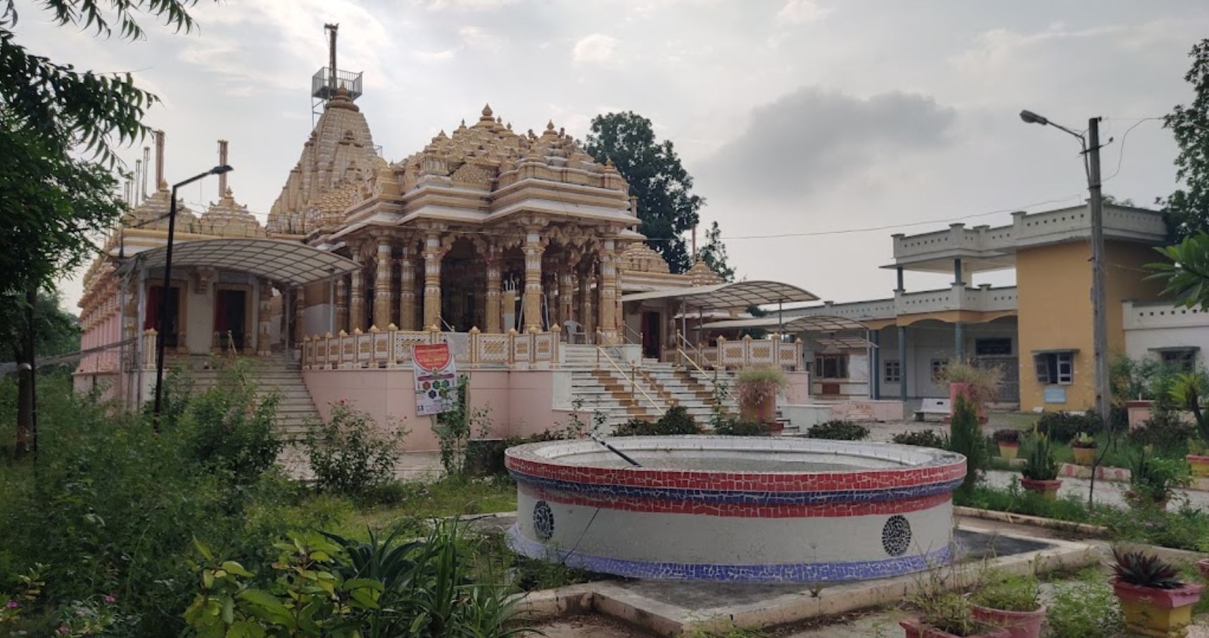 Shri Vatpalli Adinath Jain Shwetamber Tirth, Shri Shatrunjaya Dham, Vadali, District - Sabar Kantha (Gujarat) image 2