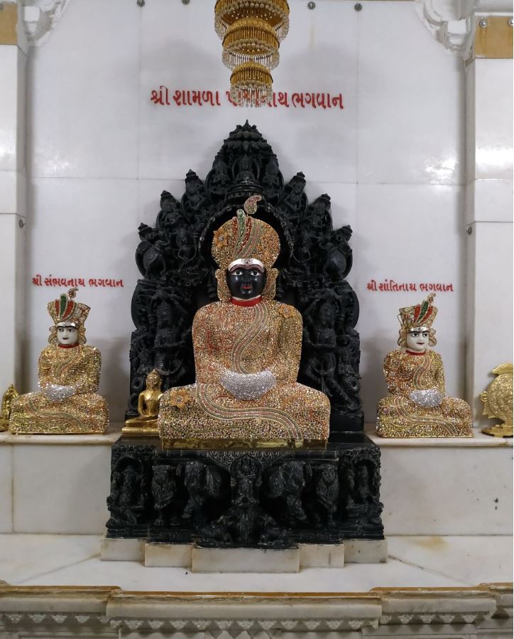 Shri Shamla Parshvnath Jinalaya, Satyapundham, SK Chowk, Satyanarayan Park, Gandhigram, Rajkot (Gujarat) image 5