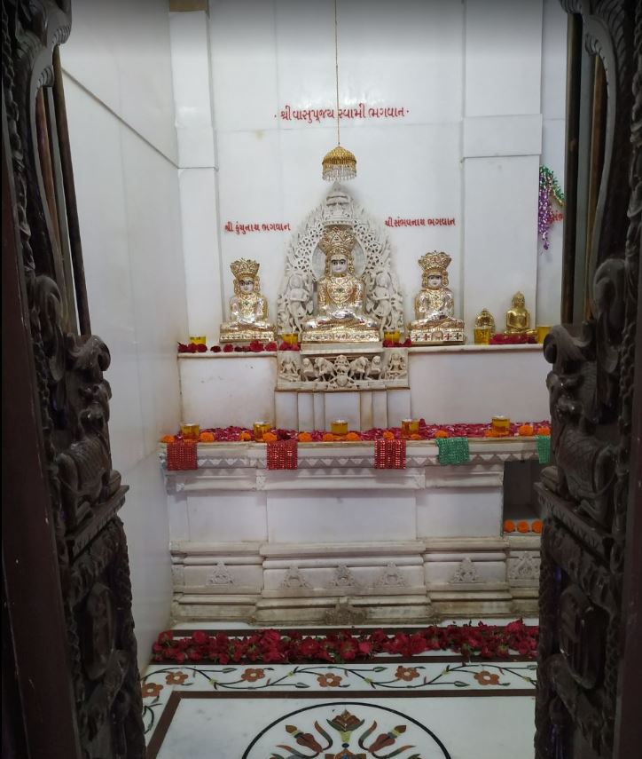 Shri Shamla Parshvnath Jinalaya, Satyapundham, SK Chowk, Satyanarayan Park, Gandhigram, Rajkot (Gujarat) image 7