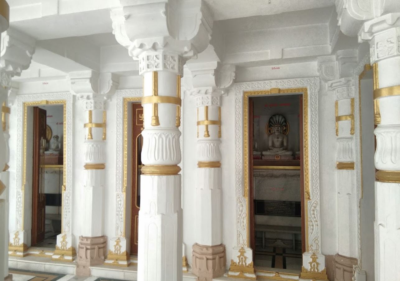 Shri Rishabh Jinendra Bavan Jinalaya Tirth, Shakti Nagar, Rajkot (Gujarat) image 9