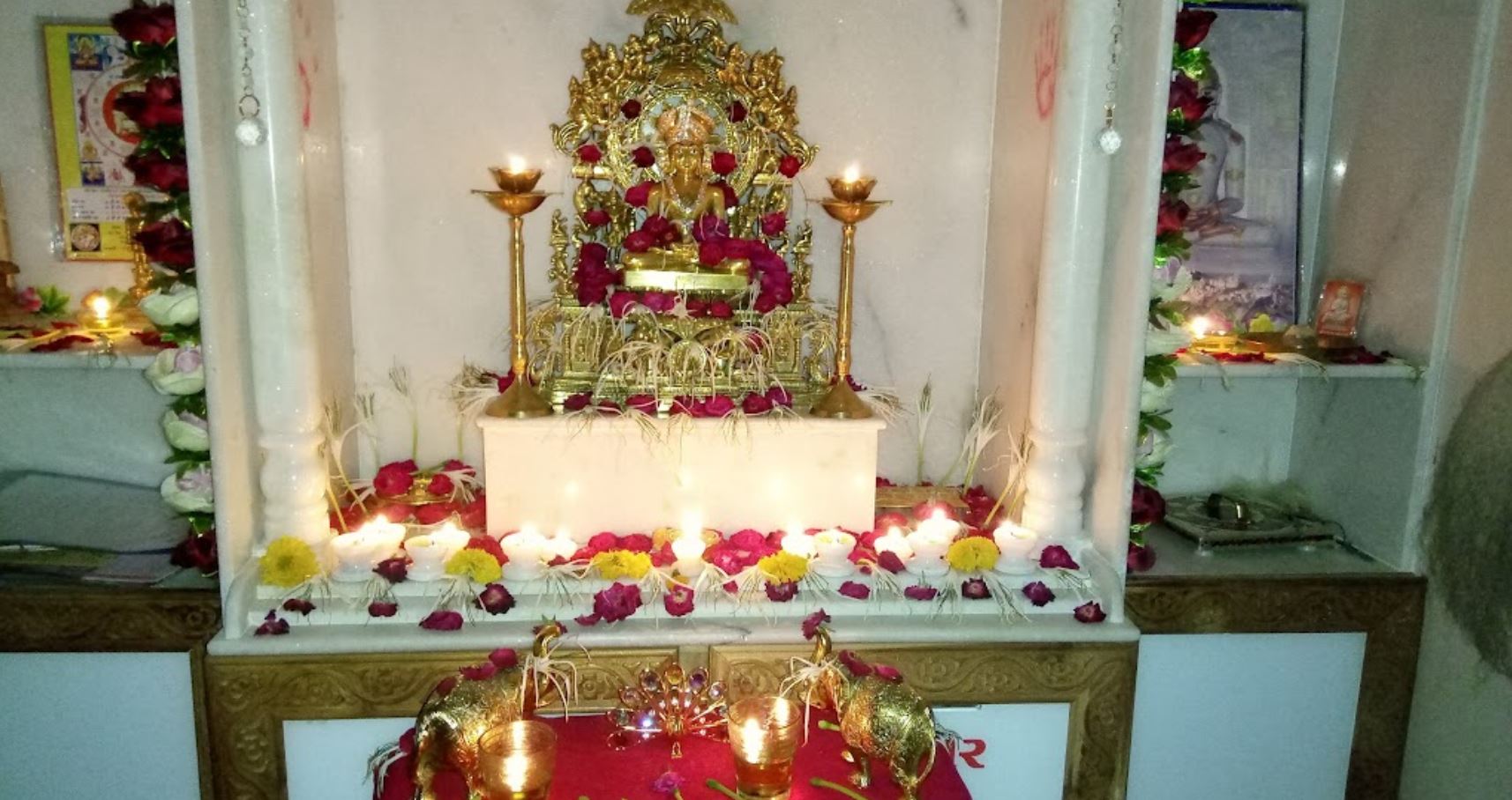 Shri Vimalnath Gruh Chaitya Derasar, Takshashilla Society 2, Sadar, Rajkot (Gujarat) image 1