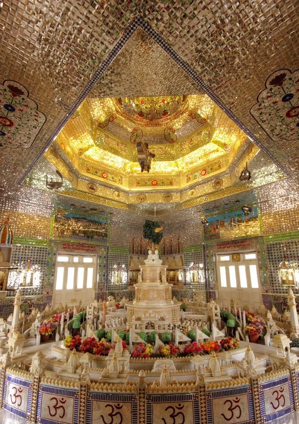 Shri Simandhar Prabhu Nu Digamber Jain Mandir, 5, Panchnath Plot, Rajkot (Gujarat) image 10