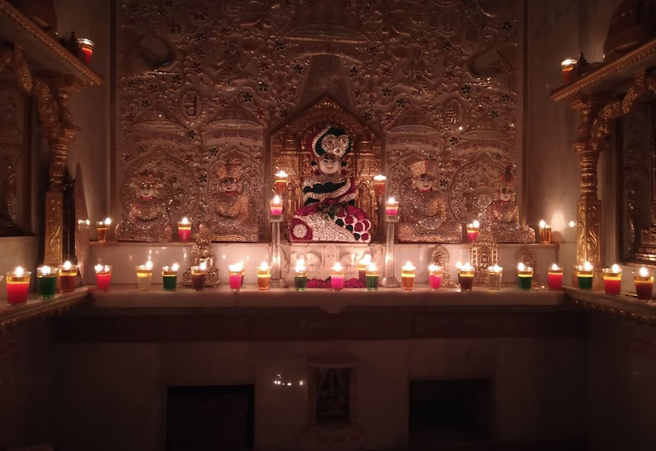 Shri Mahaveer Swami Jain Derasar, Street No. 31, Prahlad Plot, Rajkot (Gujarat)ot (Gujarat) image 4
