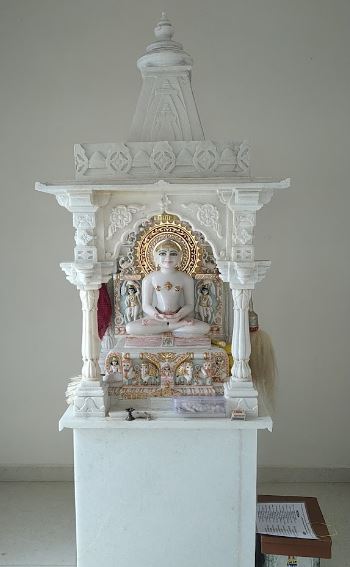 Shri Mahaveer Swami Jain Derasar, Virpur, District - Rajkot (Gujarat) image 1