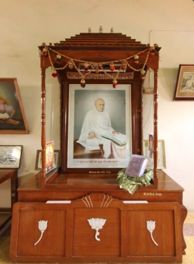 Shri Shreyansnath Bhagwan Nu Digamber Jain Mandir, MG Road, Jetpur, District - Rajkot (Gujarat) image 6