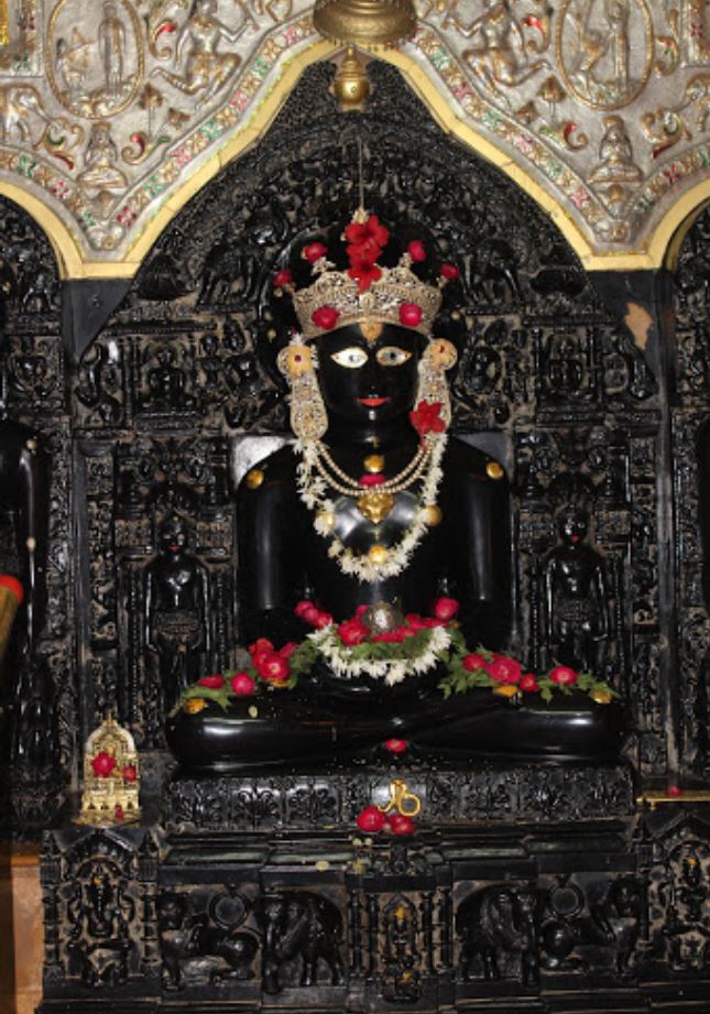 Shri 108 Shamla Parshvnath Jain Derasar, Jogivado, Gudadi, Srinagar Society, Patan (Gujarat) image 3