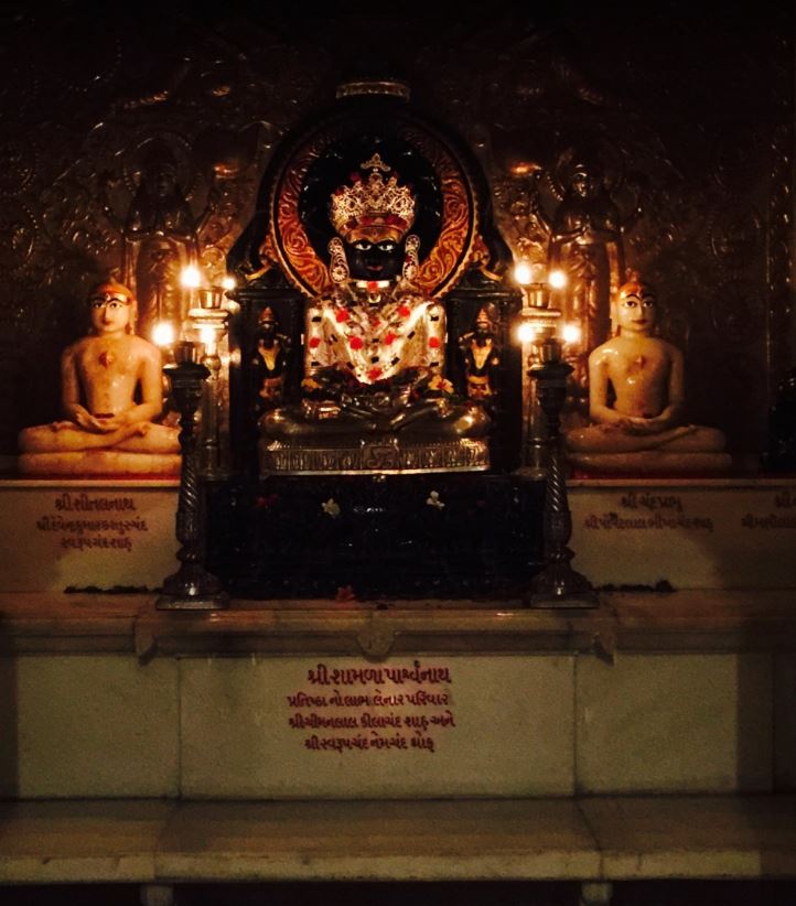 Shri 108 Shamla Parshvnath Jain Derasar, Jogivado, Gudadi, Srinagar Society, Patan (Gujarat) image 5