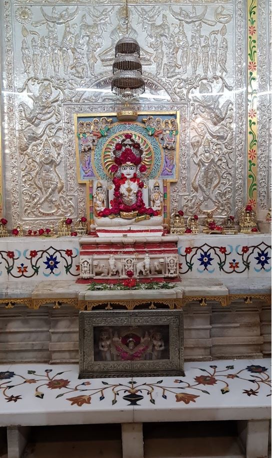 Shri 108 Mahadev Parshvnath Jain Derasar, Bhadra, Patan (Gujarat) image 3