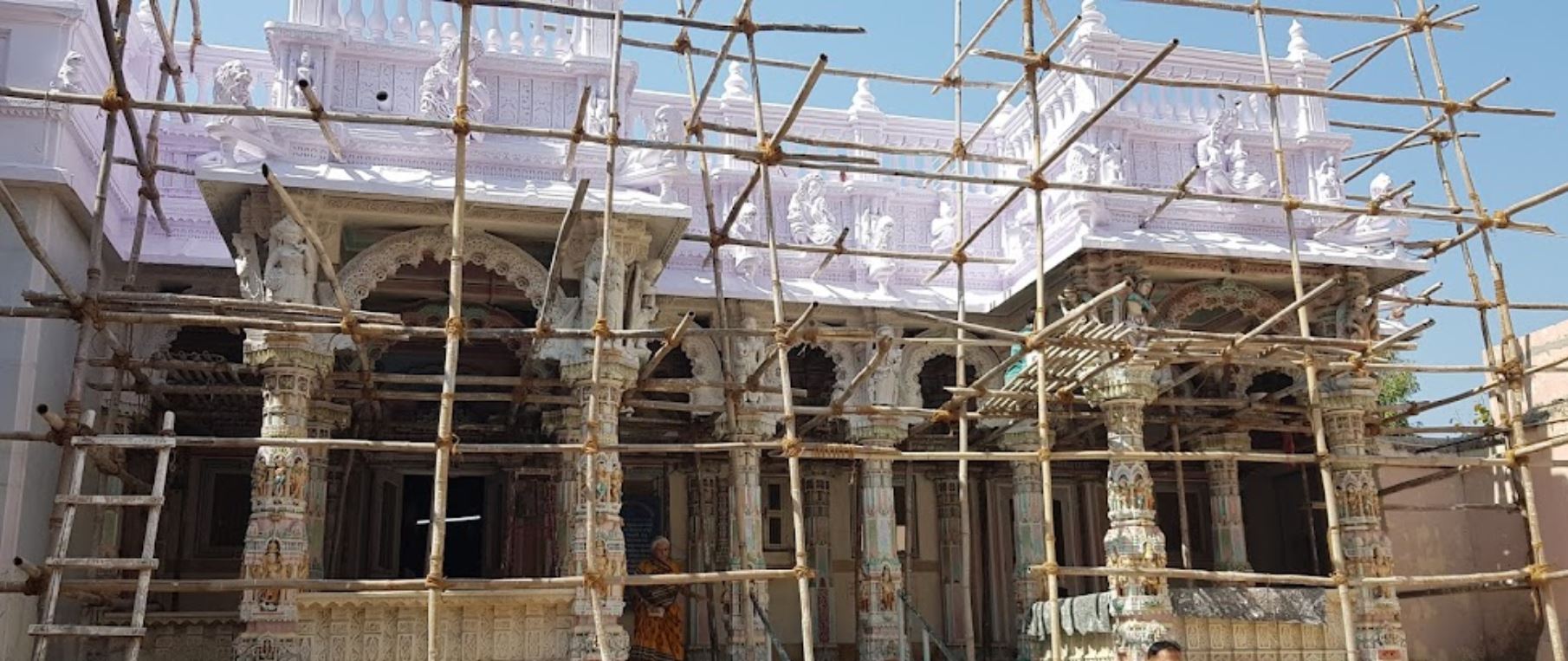 Shri Parshvnath Shri Adinath Jinalaya, Shri Naranga Parshvnath, Egara, Gungdipati Part, Patan (Gujarat) image 4